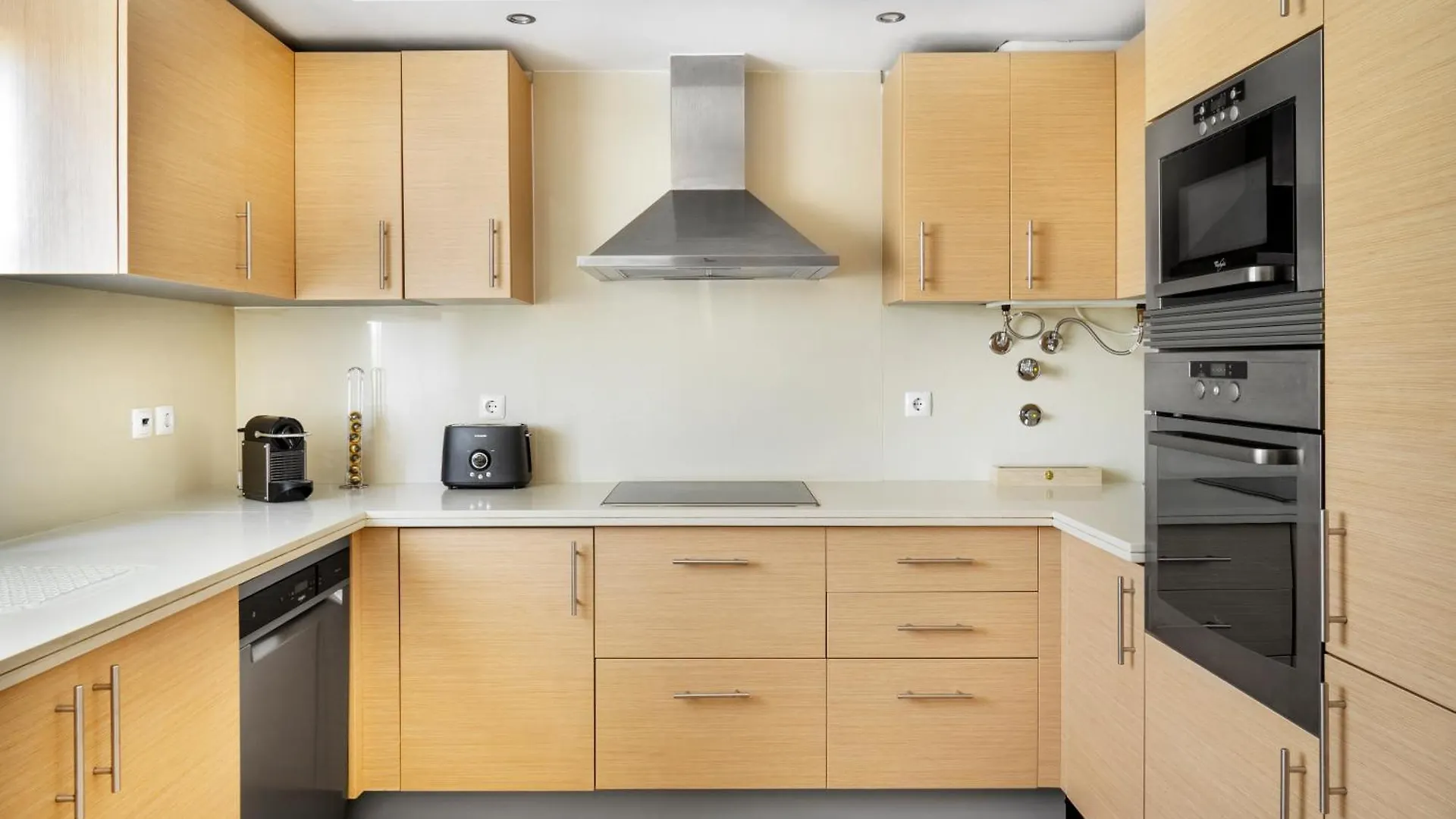 Apartamento no Condomínio Baia Village com Piscina Albufeira